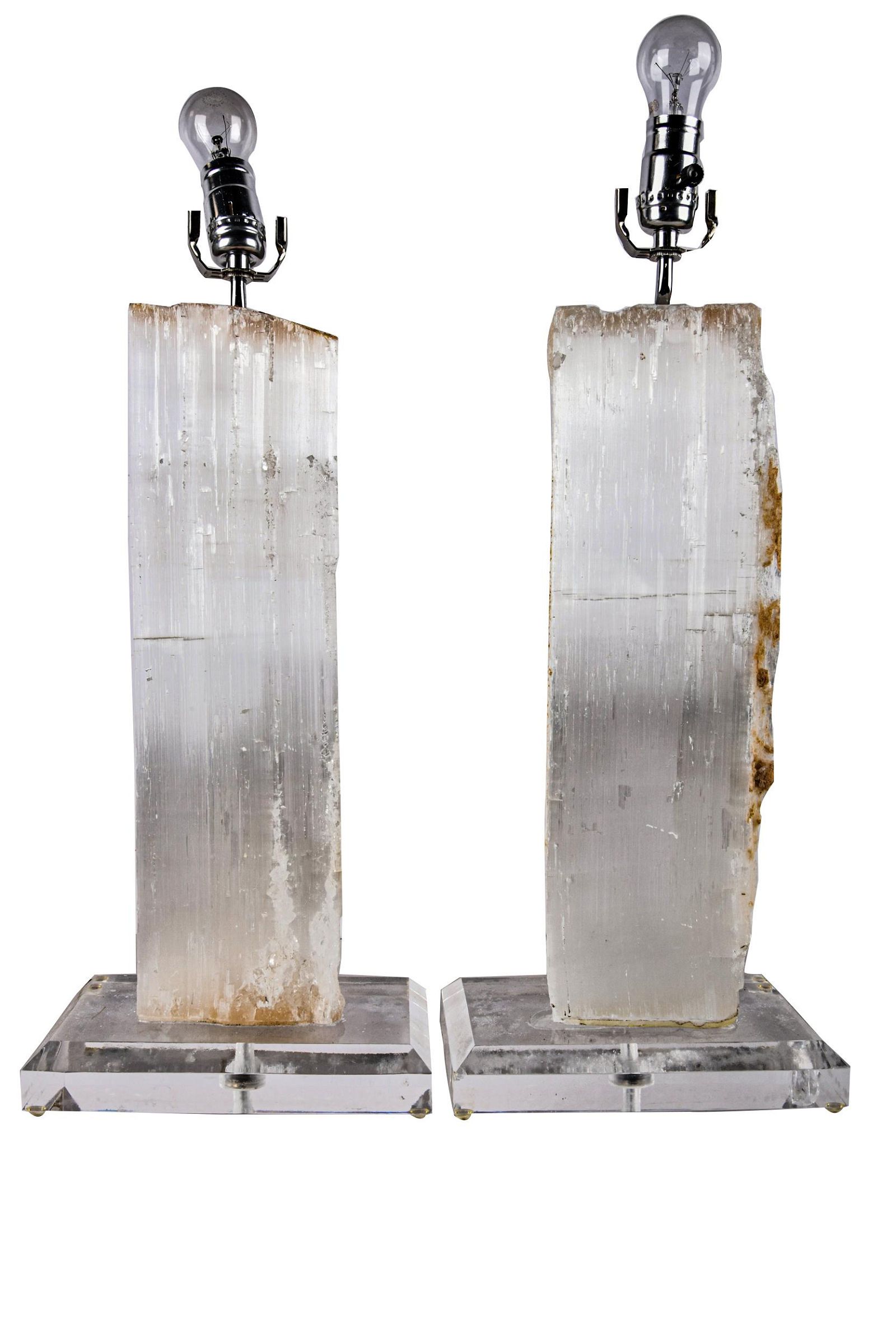 PAIR OF ROCK CRYSTAL SPECIMEN TABLE 39741d