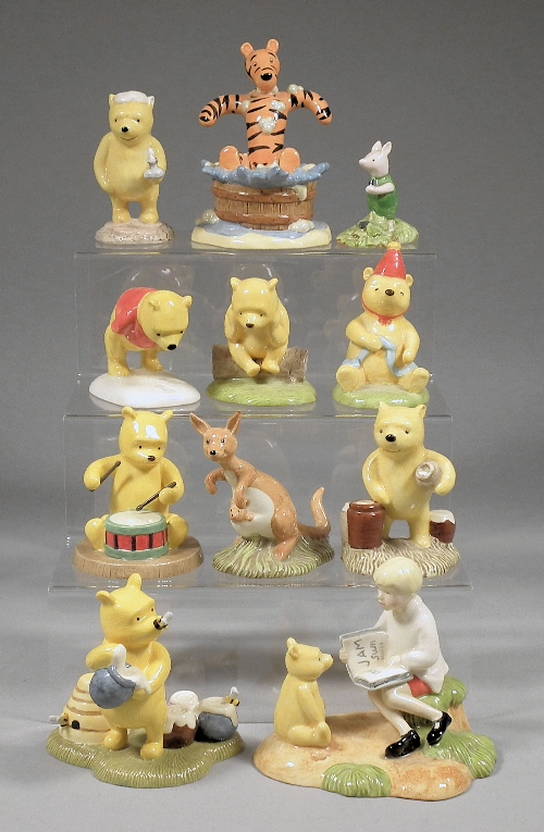 Twenty-three Royal Doulton pottery \\Winnie