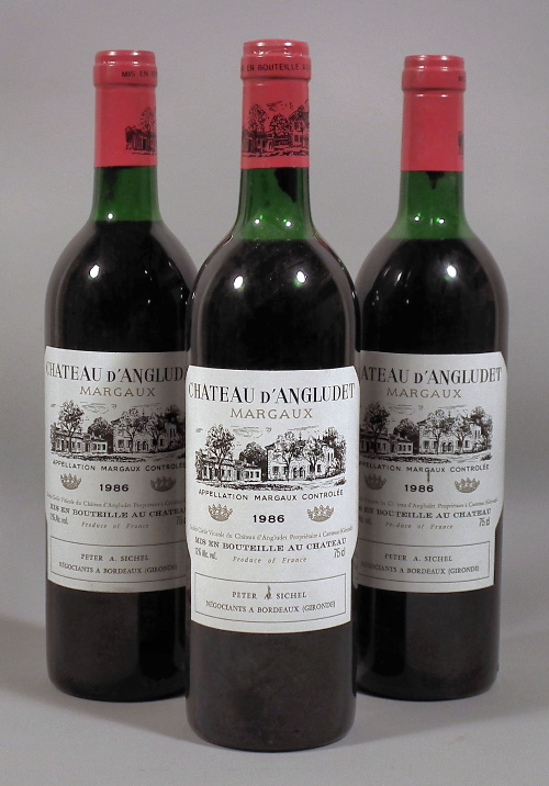 Twelve bottles of mixed red Bordeaux 397630