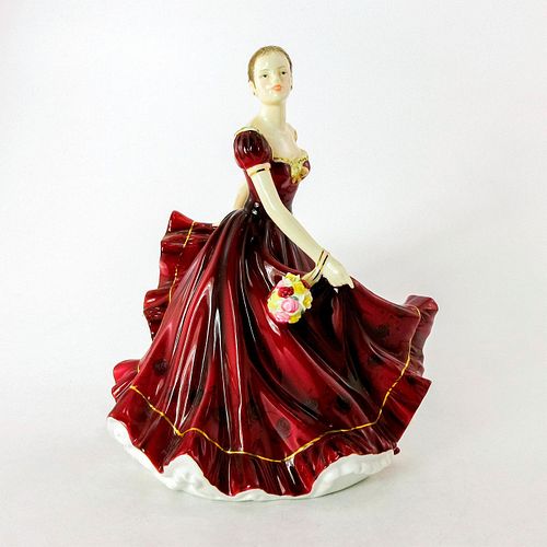SOPHIE HN5376 ROYAL DOULTON FIGURINESigned 39766a