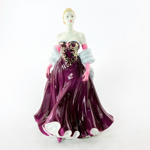 TRUE LOVE HN4621 - ROYAL DOULTON FIGURINESeries: