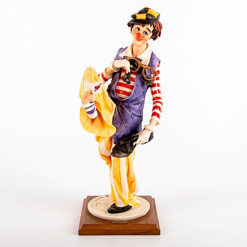 FLORENCE GIUSEPPE ARMANI FIGURINE,