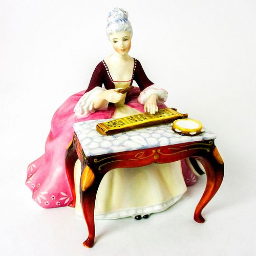 DULCIMER HN2798 - ROYAL DOULTON FIGURINEWoman