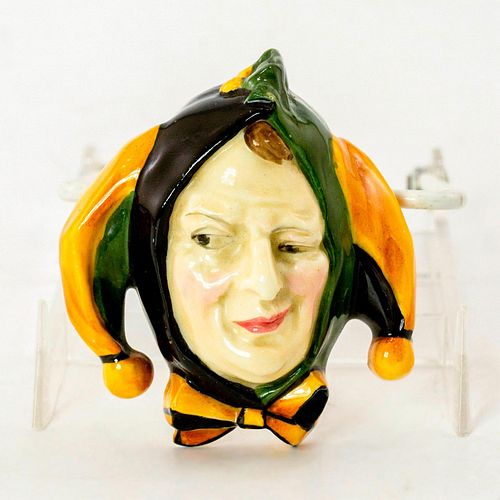 ROYAL DOULTON MINIATURE WALL MASK,