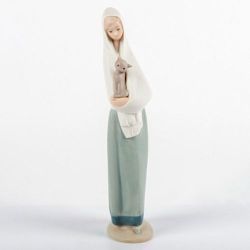 VINTAGE NAO BY LLADRO PORCELAIN