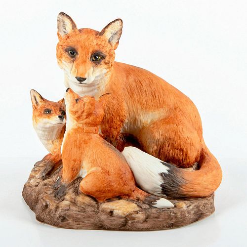 BOEHM PORCELAIN FIGURINE FOX WITH 397c63