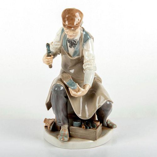 COBBLER 1004853 - LLADRO PORCELAIN