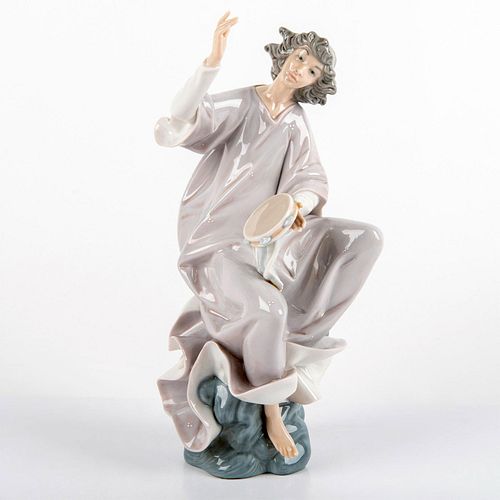 ANGEL WITH TAMBOURINE 1001320 -