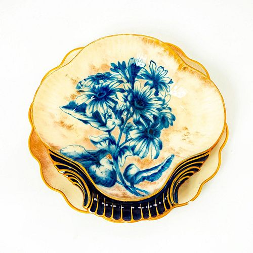 2 DOULTON BURSLEM FLORAL PLATESCobalt 39800d