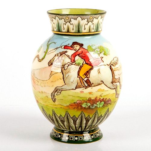 ROYAL DOULTON SERIES WARE VASE, HUNTING