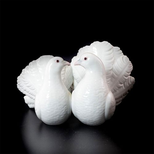 COUPLE OF DOVES 1001169 LLADRO 39830a
