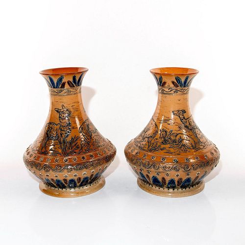 PAIR OF DOULTON LAMBETH HANNAH 3983d6