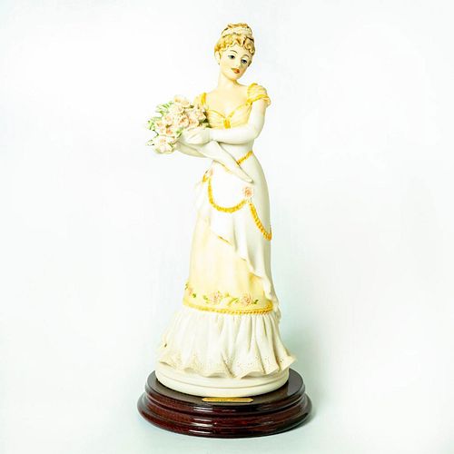 FLORENCE GIUSEPPE ARMANI FIGURINE, LADY