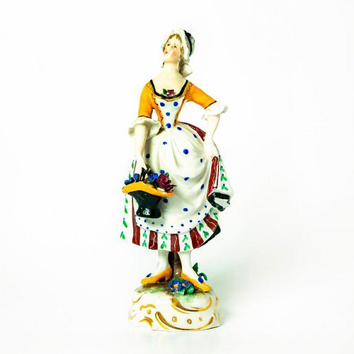 FRANZ WITTWER PORCELAIN FIGURINEHand 39852c