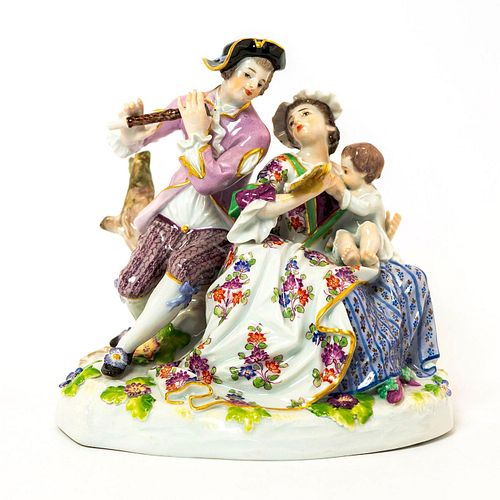 MEISSEN FIGURINE GROUPING, MUSICAL FAMILYFather