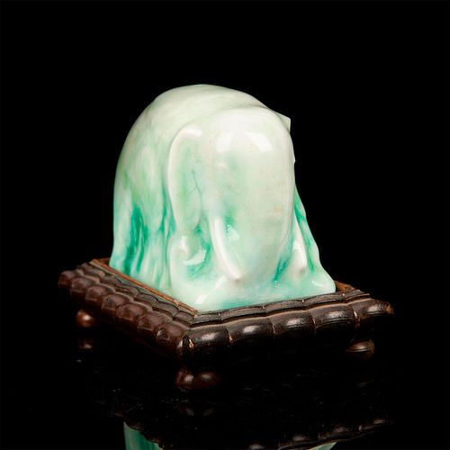 ROYAL DOULTON CHINESE JADE FIGURINE  3985fb