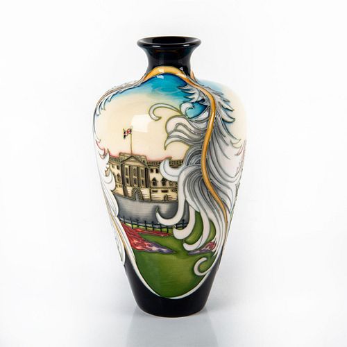 MOORCROFT POTTERY VASE, CHARLESBeautiful