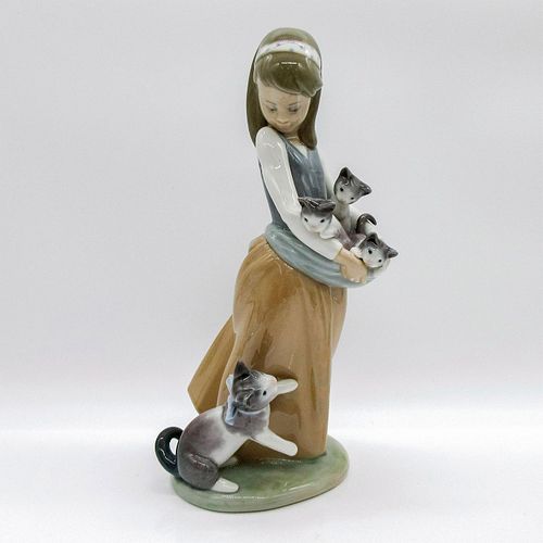 GIRL WITH CATS 1001309 LLADRO 395faf