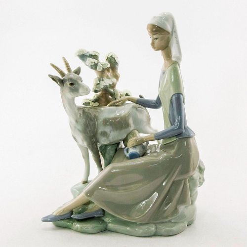 GIRL WITH GOAT 1004570 LLADRO 395fb4