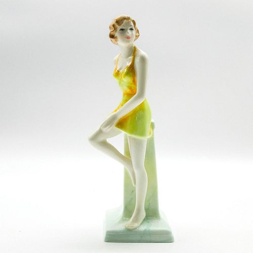 BRIGHTON BELLE HN4600 ROYAL DOULTON 3961b7