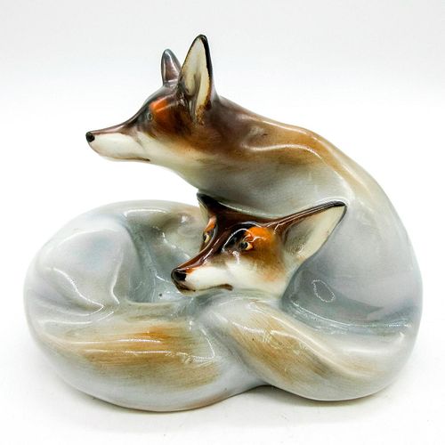 FOXES CURLED HN117 - ROYAL DOULTON