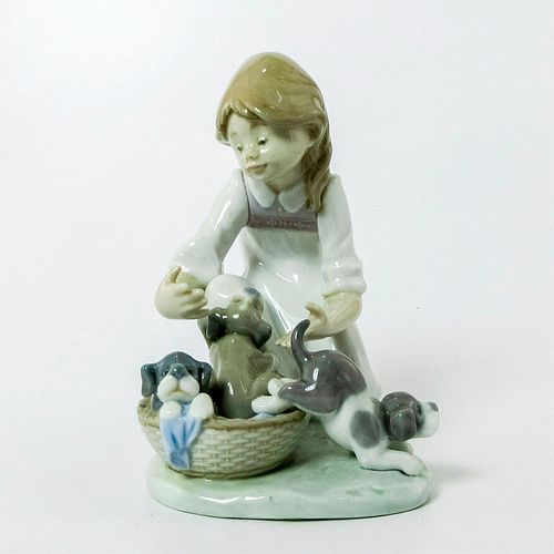 JOY IN A BASKET 1005595 LLADRO 396538