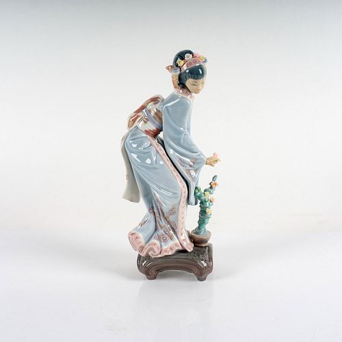 MAYUMI 1001449 - LLADRO PORCELAIN