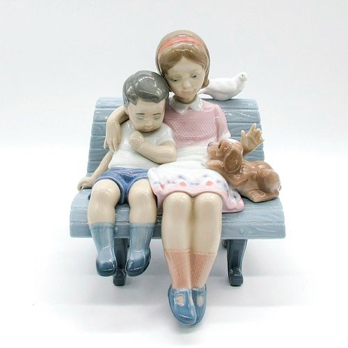 SURROUNDED BY LOVE 1006446 LLADRO 396588