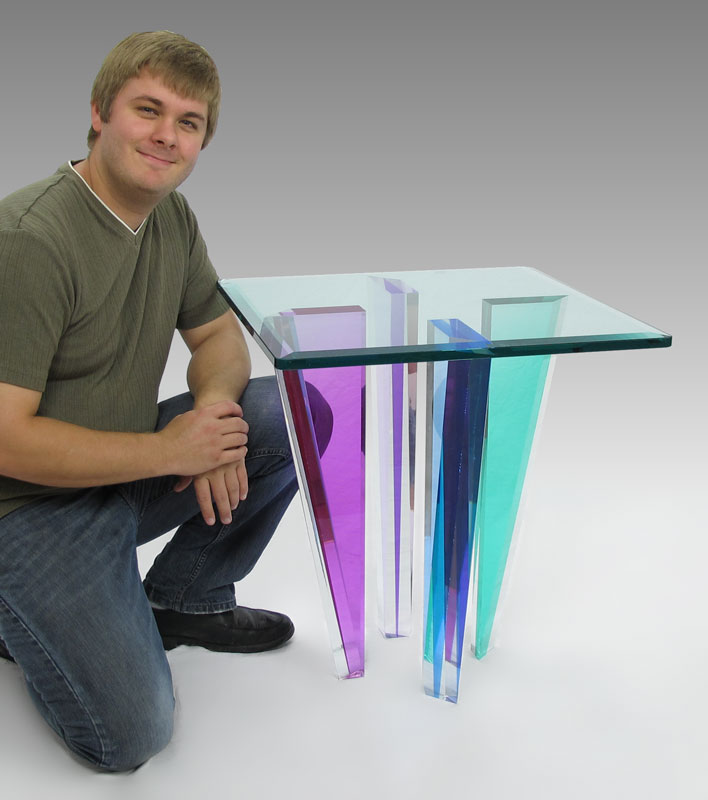 MODERNE LUCITE & GLASS SIDE TABLE: