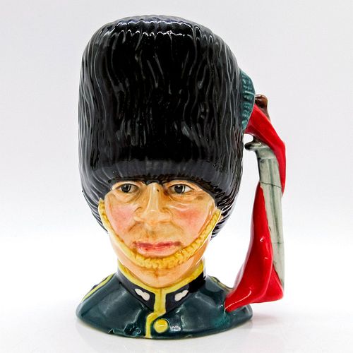 ROYAL DOULTON PROTOTYPE SMALL CHARACTER 39664d