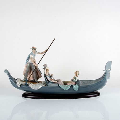 IN THE GONDOLA 1001350 - LLADRO PORCELAIN