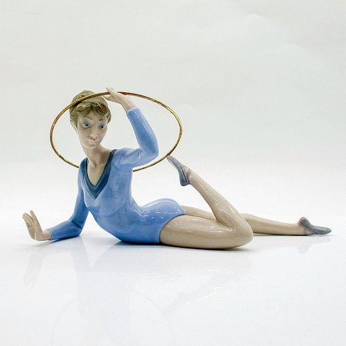 GYMNAST WITH RING 1005331 - LLADRO