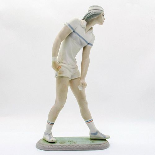 MALE TENNIS PLAYER 1011426 - LLADRO