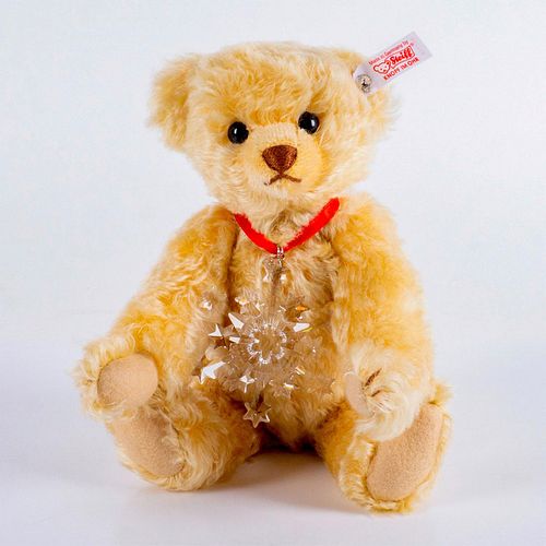 SWAROVSKI BEAR WITH HOLIDAY ORNAMENT  39680c