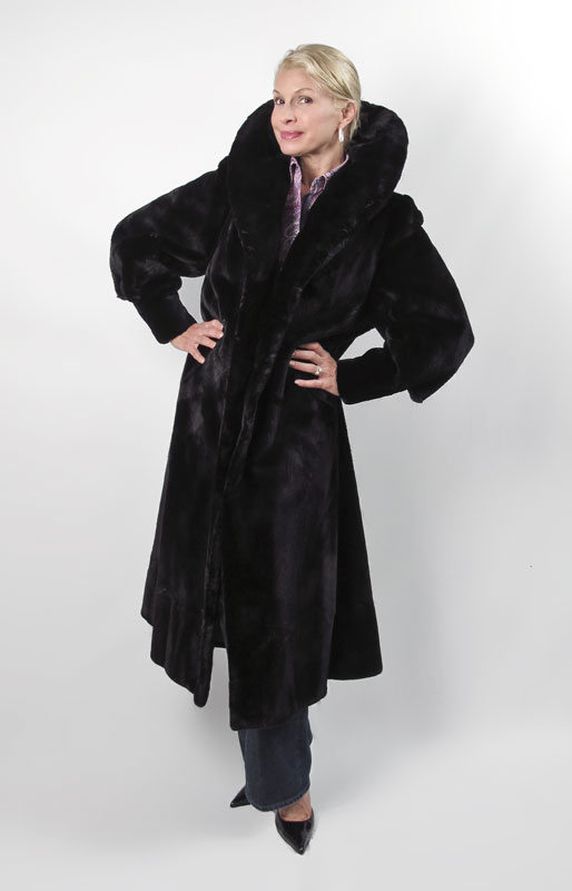 FULL LENGTH BLACK CHINCHILLA COAT  396a8e