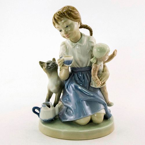 CHILDS PLAY 1001280 LLADRO PORCELAIN 396ab0