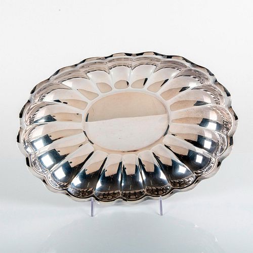 REED & BARTON 110 HOLIDAY SERVING PLATTER