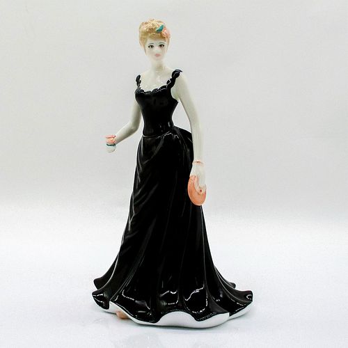 ROYAL WORCESTER FIGURINE FLORAL 396e64