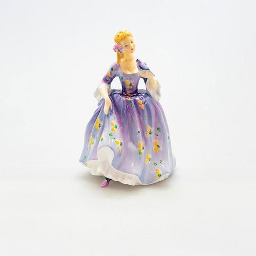 NICOLA HN2839 ROYAL DOULTON FIGURINEBeautiful 3996cf