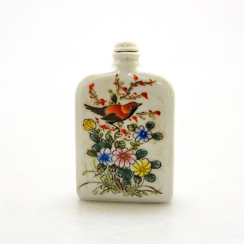 CHINESE VINTAGE PORCELAIN SNUFF 3998cd