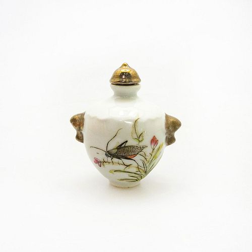 CHINESE VINTAGE SNUFF BOTTLE CRICKET 3998d5
