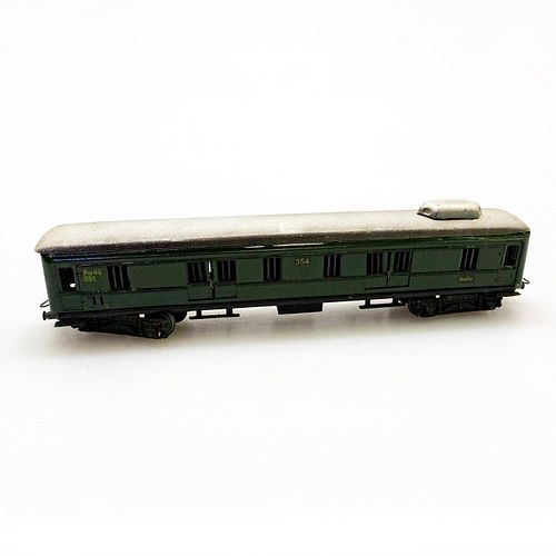 MARKLIN HO SCALE MODEL TRAIN CAR  399946