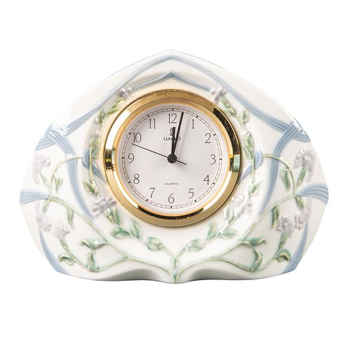 LLADRO MANTEL QUARTZ CLOCK, SEGOVIA