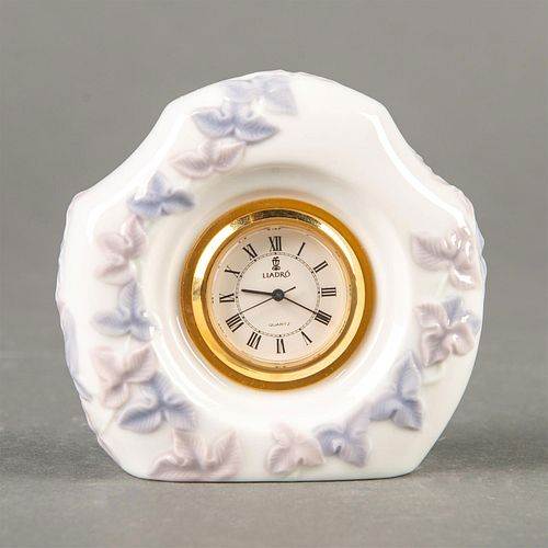 LLADRO SMALL MANTEL QUARTZ CLOCK  399d12