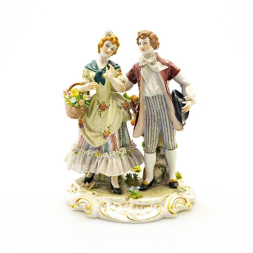 PORCELAIN LACE FIGURAL GROUP, COURTING