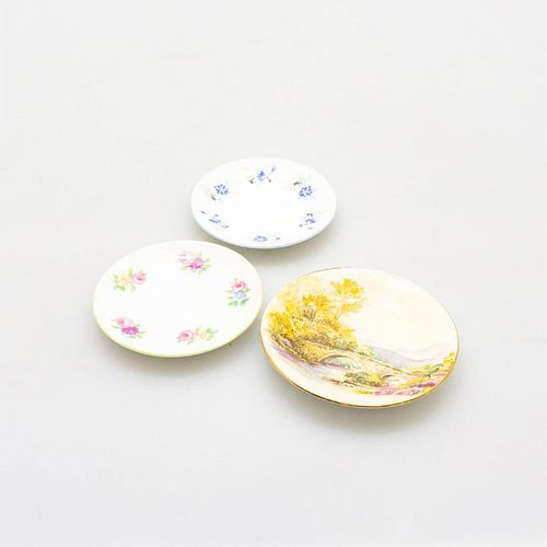 SHELLEY BONE CHINA MINIATURE SAUCERS,