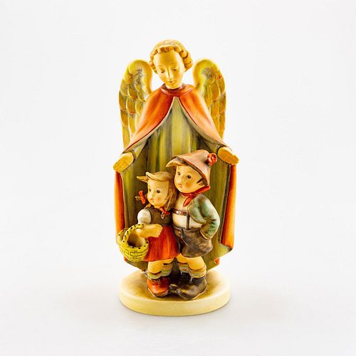 GOEBEL HUMMEL FIGURINE HEAVENLY 39a0e3