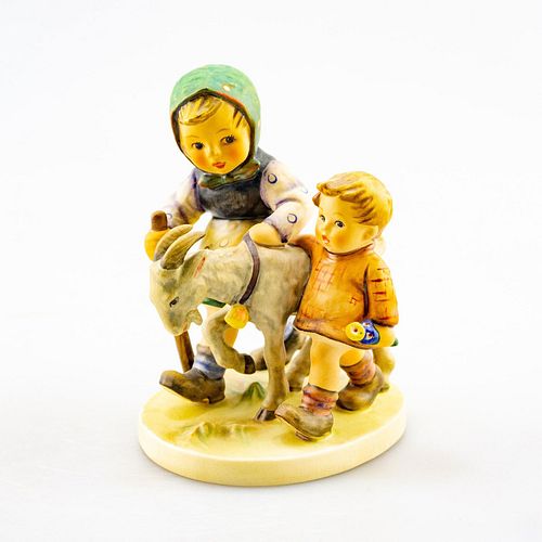 GOEBEL HUMMEL FIGURINE, HOMEWARD