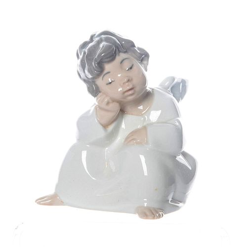 LLADRO FIGURINE, 4539 ANGEL THINKING