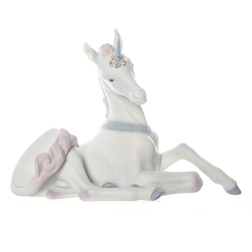 LLADRO FIGURINE, 5826 LITTLE UNICORN